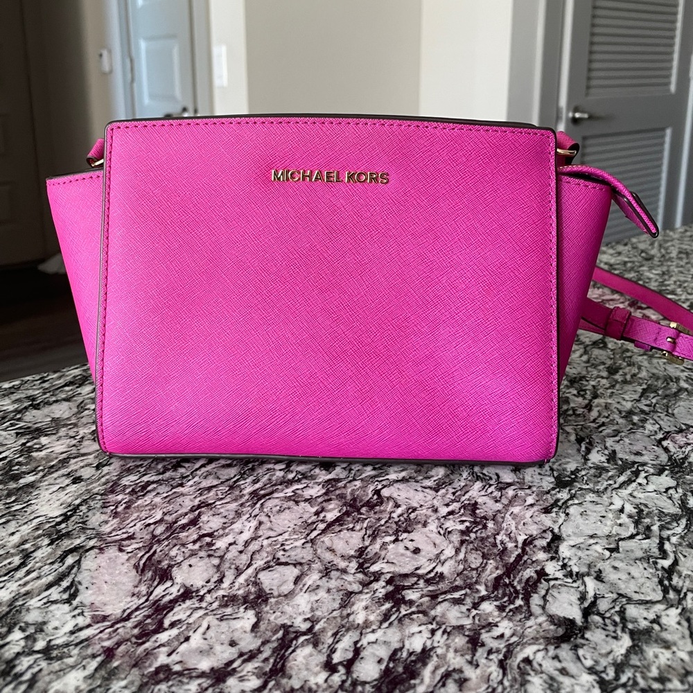 Michael Kors Crossbody Purse - Hot Pink